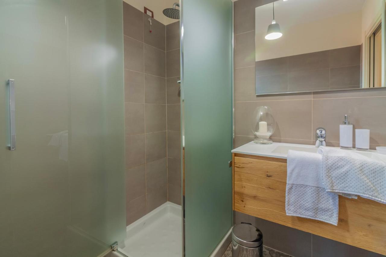 Appartamento Aglaia Luxury Lake View By Wonderful Italy Abbadia Lariana Esterno foto